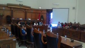 Ditunda, Dewan Warning BK FTZ Tanjungpinang Tidak Hadir Rokok Illegal