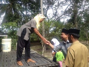 Sisir Perkampungan, Ade Angga Bujuk Anak Yang Putus Sekolah