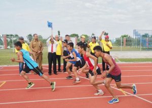 Ketua DPRD Kepri Buka Kejurda Atletik