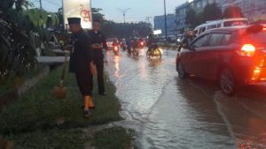 Pipa PDAM Bocor Hingga Banjiri Jalan, Wako Turun Tangan Langsung