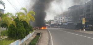 Diduga Konsleting Listrik, Avanza Terbakar di Batu 8 Atas