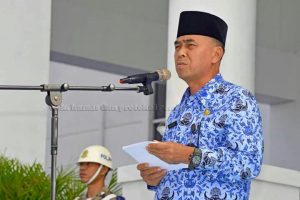 Sekda Tampil Sebagai Pembina Upacara Hari Bela Negara
