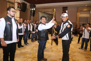 Taba Iskandar Dilantik Menjadi Ketua HDCI