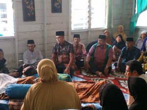 Melayat Ke Rumah Duka, Bupati Bintan : Selamat Jalan Oki