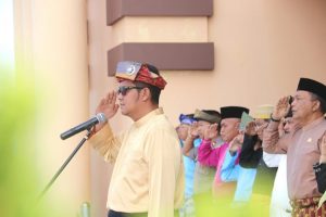 Peringati HUT Kepri Ke 16, Bupati Bintan Pimpin Apel