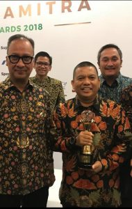 Dinsos Kepri Terima Padmamitra Award Ke 3