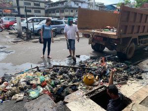 Reni Terus Normalisasi Drainase Pemukiman Warga