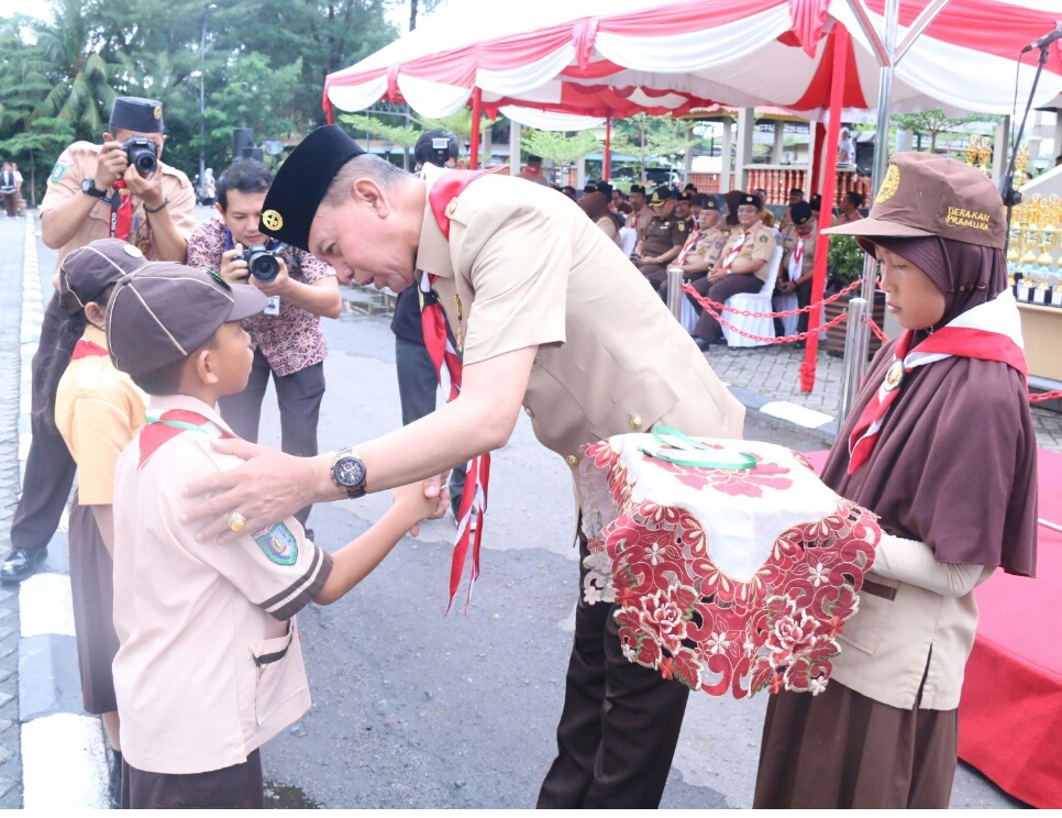 RATUSAN PELAJAR IKUTI PESTA SIAGA PRAMUKA
