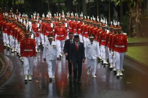 Presiden Joko Widodo Lantik Gubernur dan Wakil Gubernur Maluku Di Istana Negara