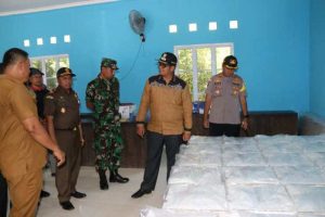 Apri Tinjau Kesiapan TPS Jelang Pelaksanaan Pemilu Besok