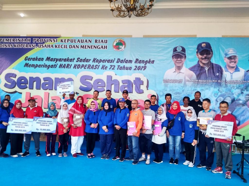 Plt. Gubernur Kepri, Isdianto Turut Senam Sehat Memperingati Hari Koperasi ke72