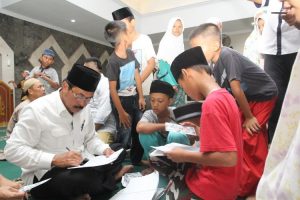 Jangan Boros Sambut Lebaran