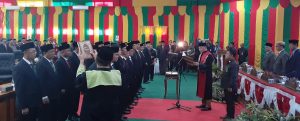 Seniy Dampingi Riono Ketua DPRD Lingga Sementara, Isdianto : Jalankan Amanah Ini Sesuai Aspirasi Rakyat