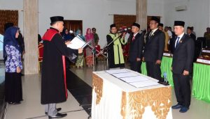Ahmad Nashirudin Resmi Dilantik Ketua DPRD Lingga Priode 2019-2024