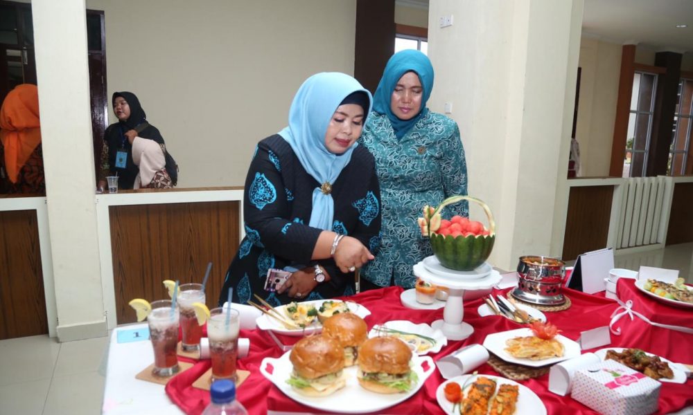 Tanjungpinang Juara 1 Lomba Masak Menu Keluarga Serba Ikan 
