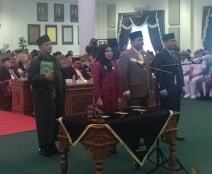 Weni Ketua, Ade Angga Dan Hendra Jaya Wakil Ketua DPRD Tanjungpinang
