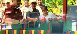 Hi-Melaya Korwil Lingga Serahkan Bantuan Rumah Jelang Imlek