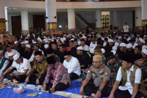 Kunjungi Anggota Brimob, Kapolda Turut Doakan Natuna
