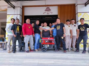 Hi-Melaya Korwil Batam Serahkan Satu Unit Genset Ke Rumah Singgah KK