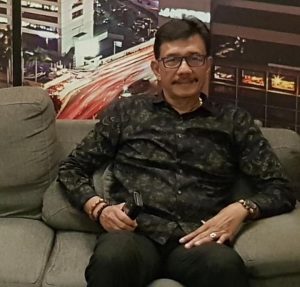 Kapala Dinas LH Lingga Kerahkan 50 Pekerja Bersihkan Lokasi Kumuh