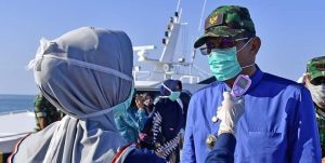 Bupati Natuna Keluarkan Surat Edaran Pembatasan Penumpang Moda Transportasi Laut dan Udara