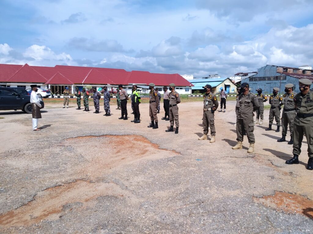 Langgar Perbup Protokol Kesehatan, 14 Orang Disanksi Sosial Oleh Polres Lingga