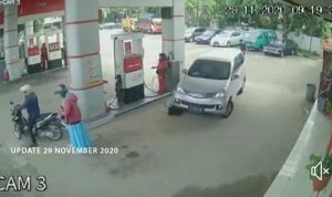 Bocah Malang, Terlindas Mobil di SPBU