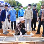 Walikota Lakukan Peletakan Batu Pertama Pembangunan Gedung Sekolah Karakter SD Islam Al-Faatih
