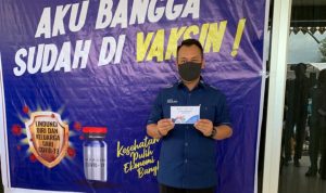 M Nizar, Orang Pertama di Lingga Yang Disuntik Vaksin Corona Sinovac