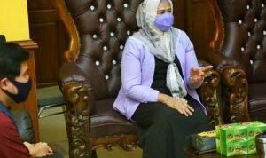 Dewi Kumalasari Apresiasi Relawan Pendidikan Gurindam