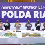 Narkoba Musuh Kita, Kapolda Riau Musnahkan 80,24 Kg Sabu dan 68.636 Ekstasi