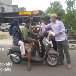 Di Ramadhan 1442 H, DPC Ajoi Bengkalis Berbagi Takjil dan Masker Gratis