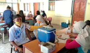 Di Hari Kedua, 2000 Orang Divaksin Serentak