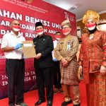 Gubernur Serahkan Remisi Kepada Warga Binaan se-Kepri di Lapas Kelas II A Tanjungpinang