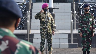 Pimpin Apel Gabungan, Wadanlantamal IV Ingatkan Covid-19 Belum Usai