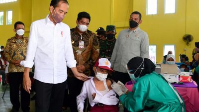 Jokowi Bangga, Vaksinasi di Kepri Tertinggi di Indonesia