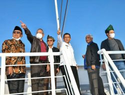 Tiba di Lagoi, Ketua MA RI H.M. Syarifuddin Disambut oleh Gubernur Ansar