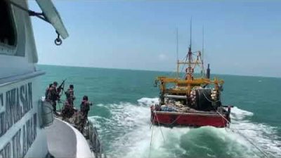 Nelayan Sudah Susah, Buyung : Nelayan Butuh Pemimpin yang Dapat Melindungi Rakyatnya