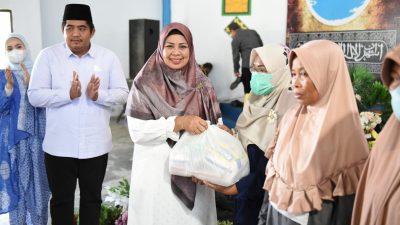1.070 Paket Sembako Diserahkan Ke Warga Bintan