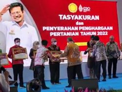 Gubernur Kepri Terima Penghargaan Bidang Pertanian 2022 Dari Kementan RI