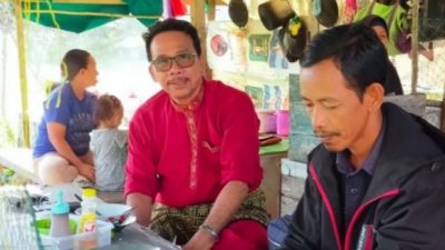 Wakil Ketua II DPRD Natuna Tinjau Tambatan Perahu di Kampung Sebala