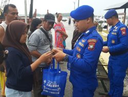 Kolaborasi Sat Polairud Bersama Yayasan Heng Heng Sia Ringankan Beban Masyarakat