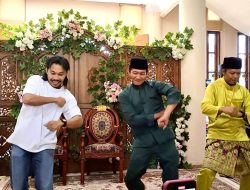 Wabup Ikut Berjoget, Kala Muhammad Mulyadi Hadiri Rumahnya di Acara Open House