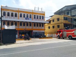 Lantai 3 Wii Mart Mengeluarkan Asap, Buat Pembeli Dan Warga Panik