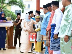 Bupati Bengkalis Hadirkan Akil dan Ustadz Koh Dennis di Halal Bi Halal 1444 H