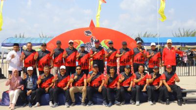 Wabup Bengkalis Resmikan Lomba Sampan Layar, Plt DLH : Mari Kita Jaga Kebersihan Bersama