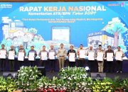 Gubernur Kepri Terima Penghargaan dari Kementerian ATR/BPN atas Perannya Sukseskan GTRA Summit 2023