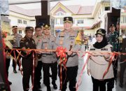 Disaksikan Kapolda Riau, Bupati Kasmarni Hibahkan Barang Milik Daerah Untuk Polres Bengkalis