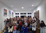 Marinir Dabo Berbuka dan Berbagi Bersama Anak Yatim Serta Lansia