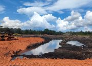 Pelaksanaan Proyek Penanggulangan Banjir di Jalan Srikaton Dihentikan Satpol PP Tanjungpinang